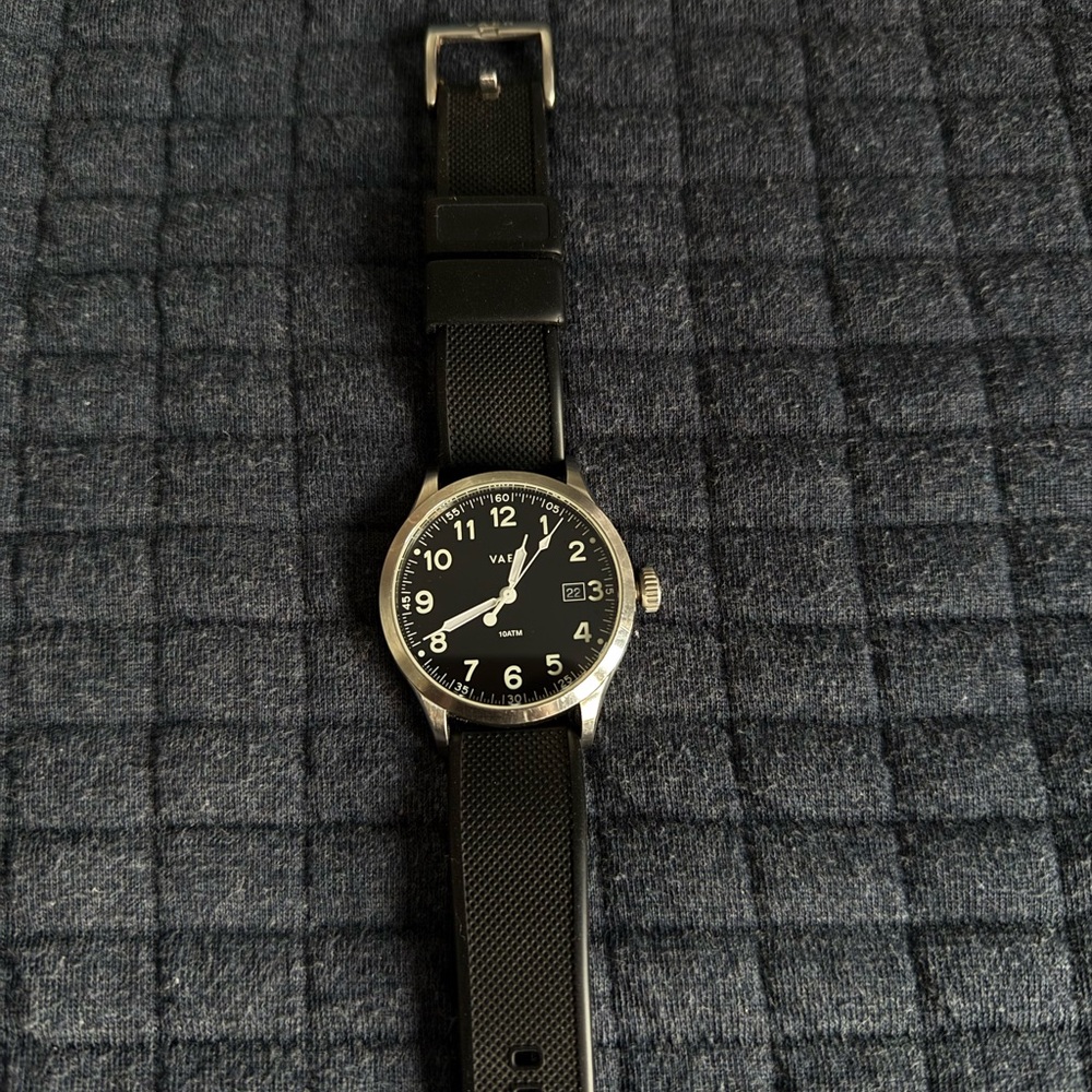 VAER Mens Field Watch